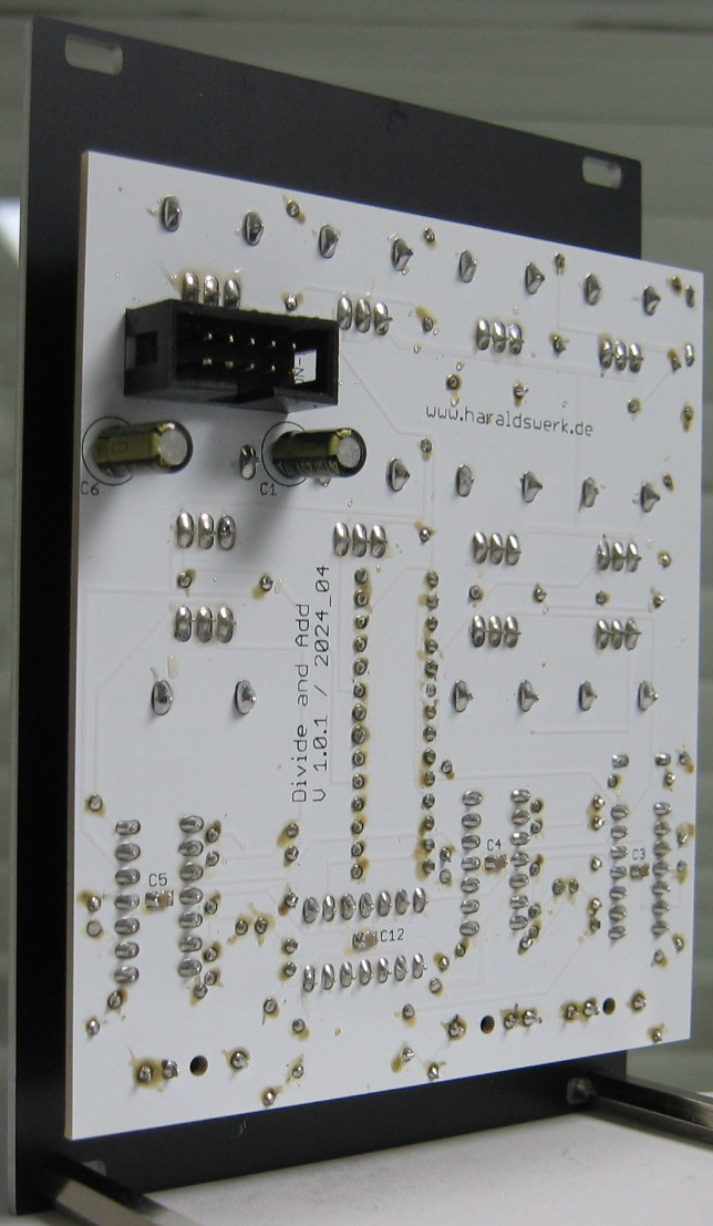 Divide and add Euro populated main PCB 02