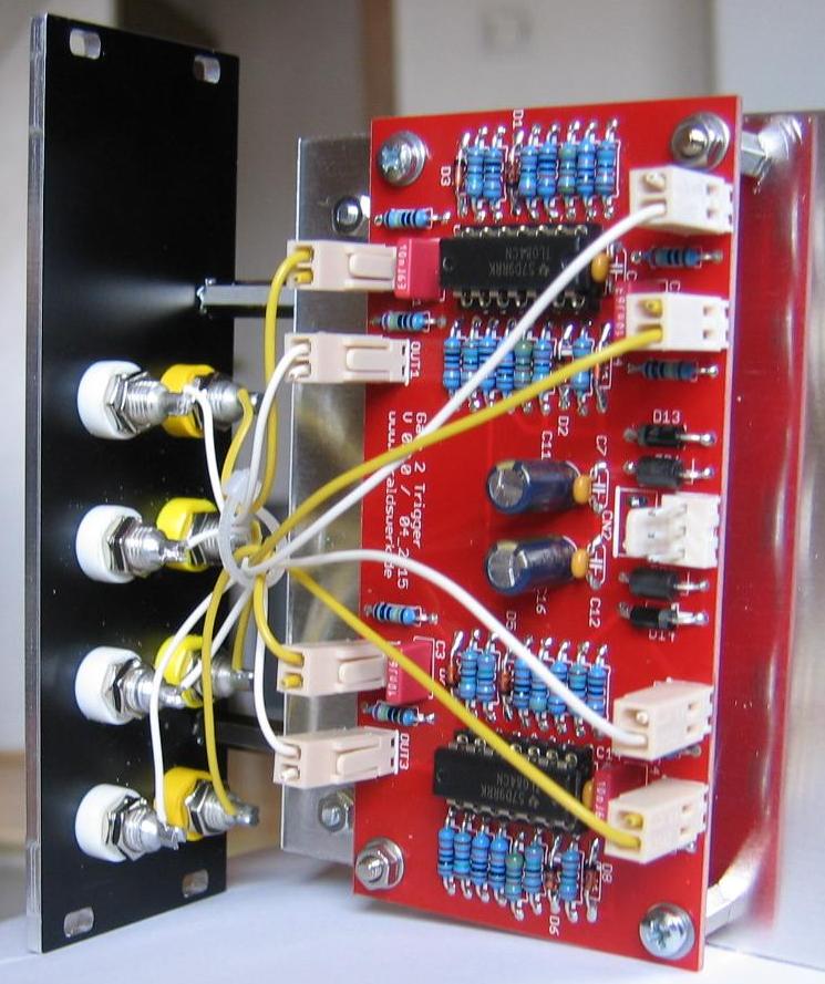 Gate to Trigger Converter back