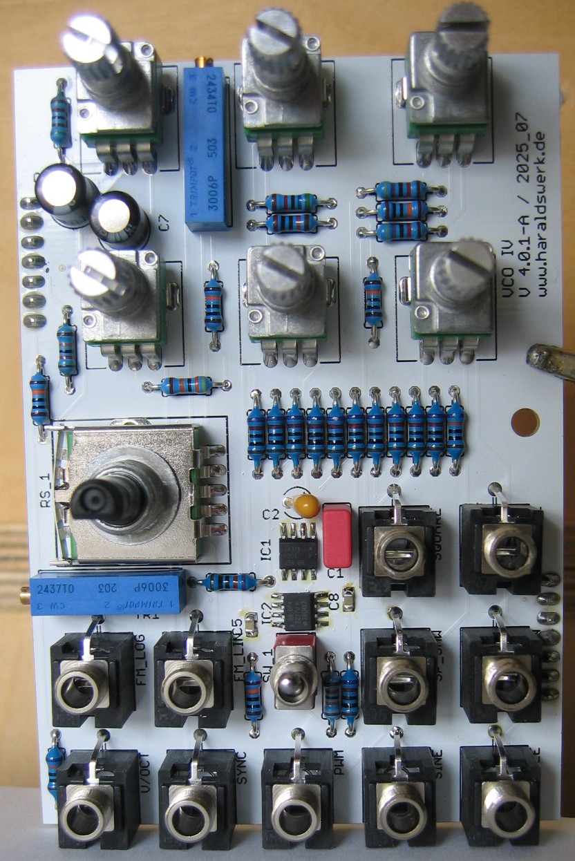 VCO III / IV populated control PCB