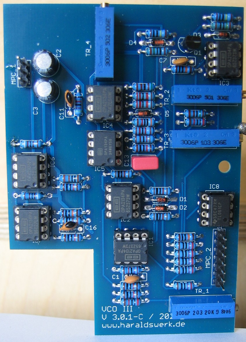 VCO III / IV: Populated waveshaper PCB